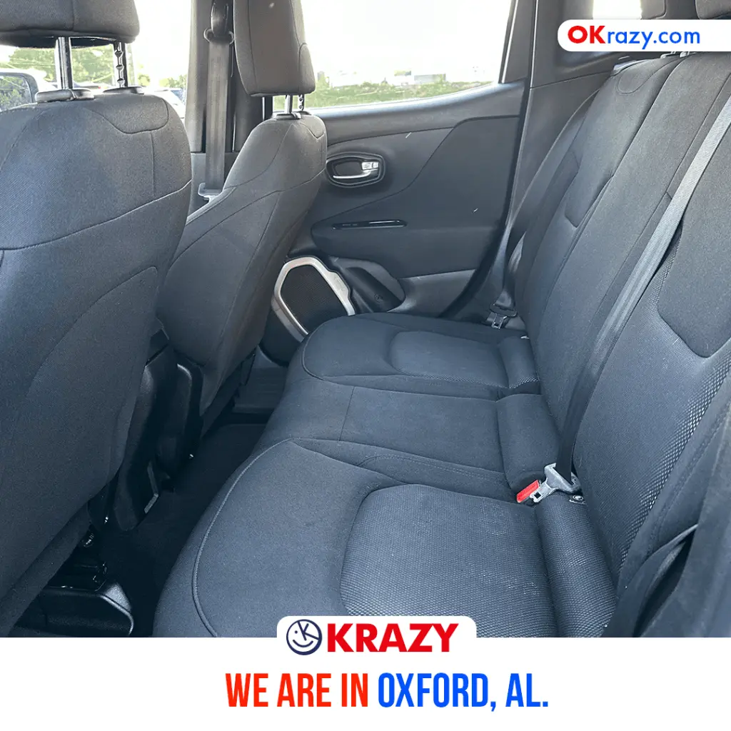 2159_3.3 Rear Seats.webp