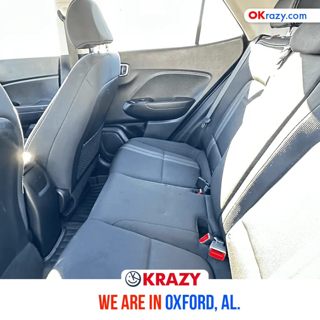 2200_3.3 Rear Seats.webp