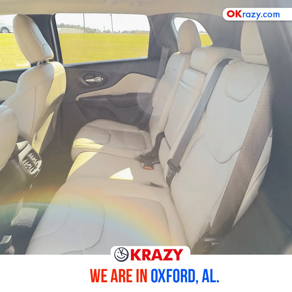 2217_3.3 Rear Seats.webp