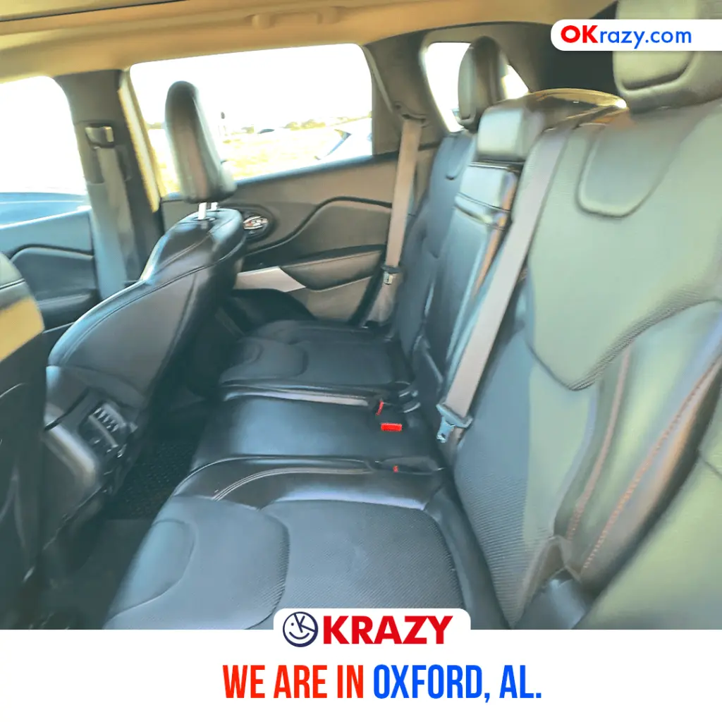 2204_3.3 Rear Seats.webp