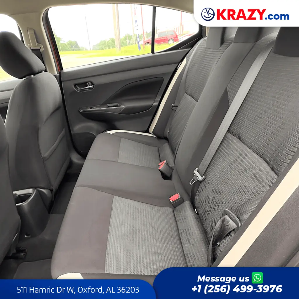 2115_3.3 Rear Seats.webp