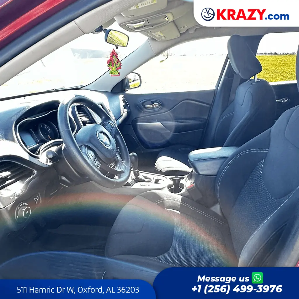 2198_3.2 Front Seats.webp