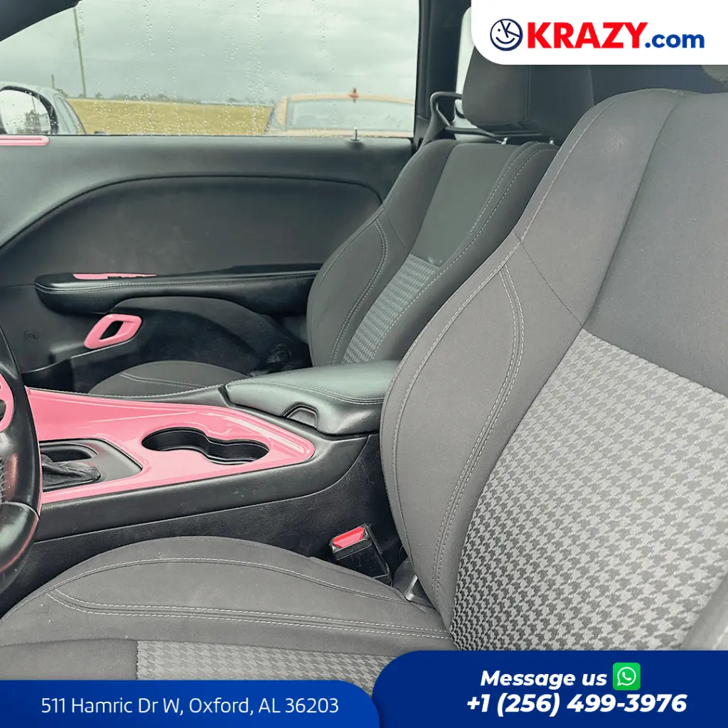 2219_3.2 Front Seats.webp