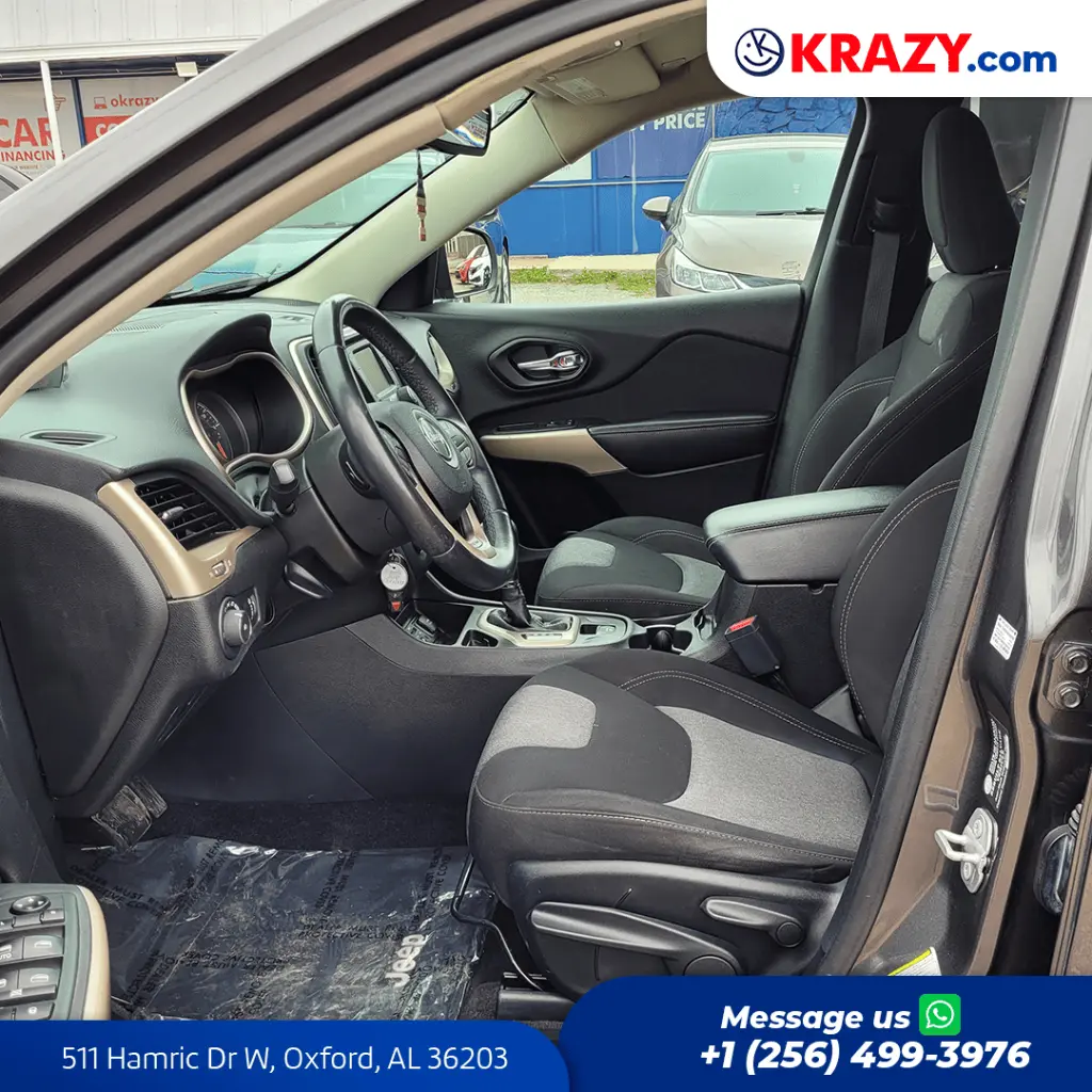 2252_3.2 Front Seats.webp