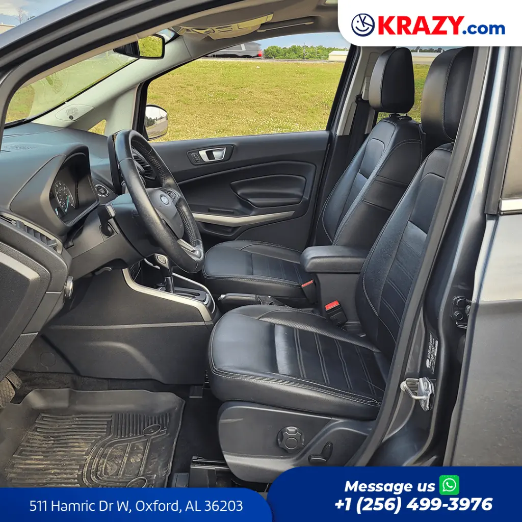 2305_3.2 Front Seats.webp