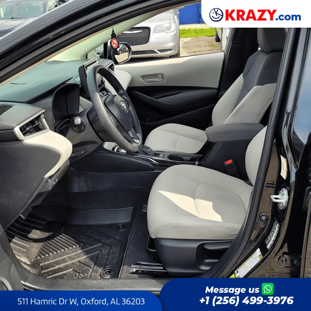 2348_3.2 Front Seats.webp