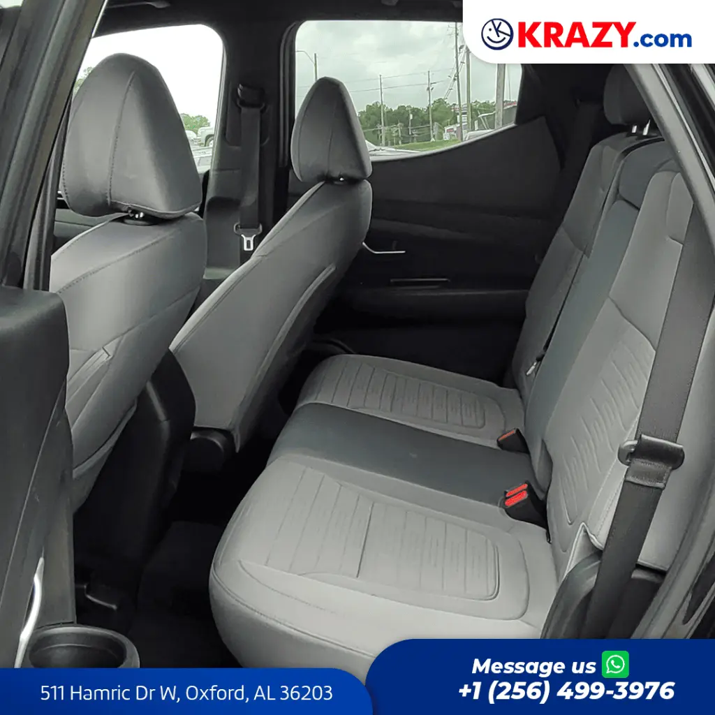 2293_3.3 Rear Seats.webp