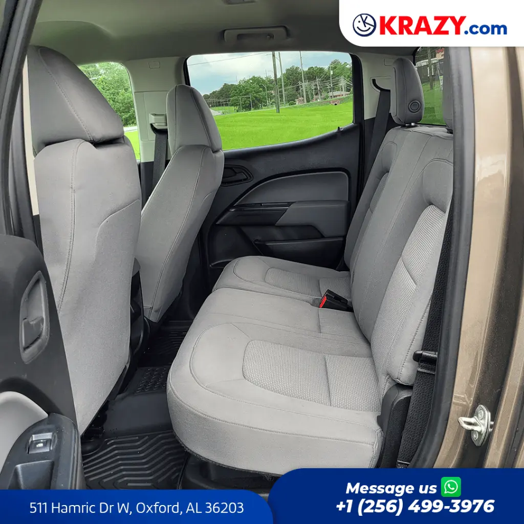 2326_3.3 Rear Seats.webp