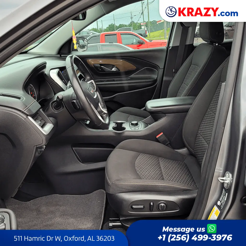 2351_3.2 Front Seats.webp