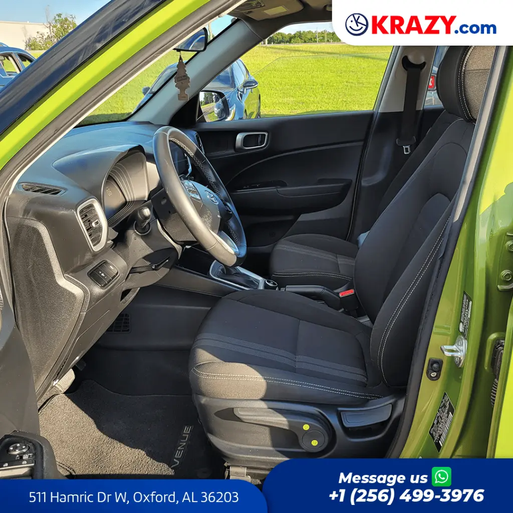 2360_3.2 Front Seats.webp