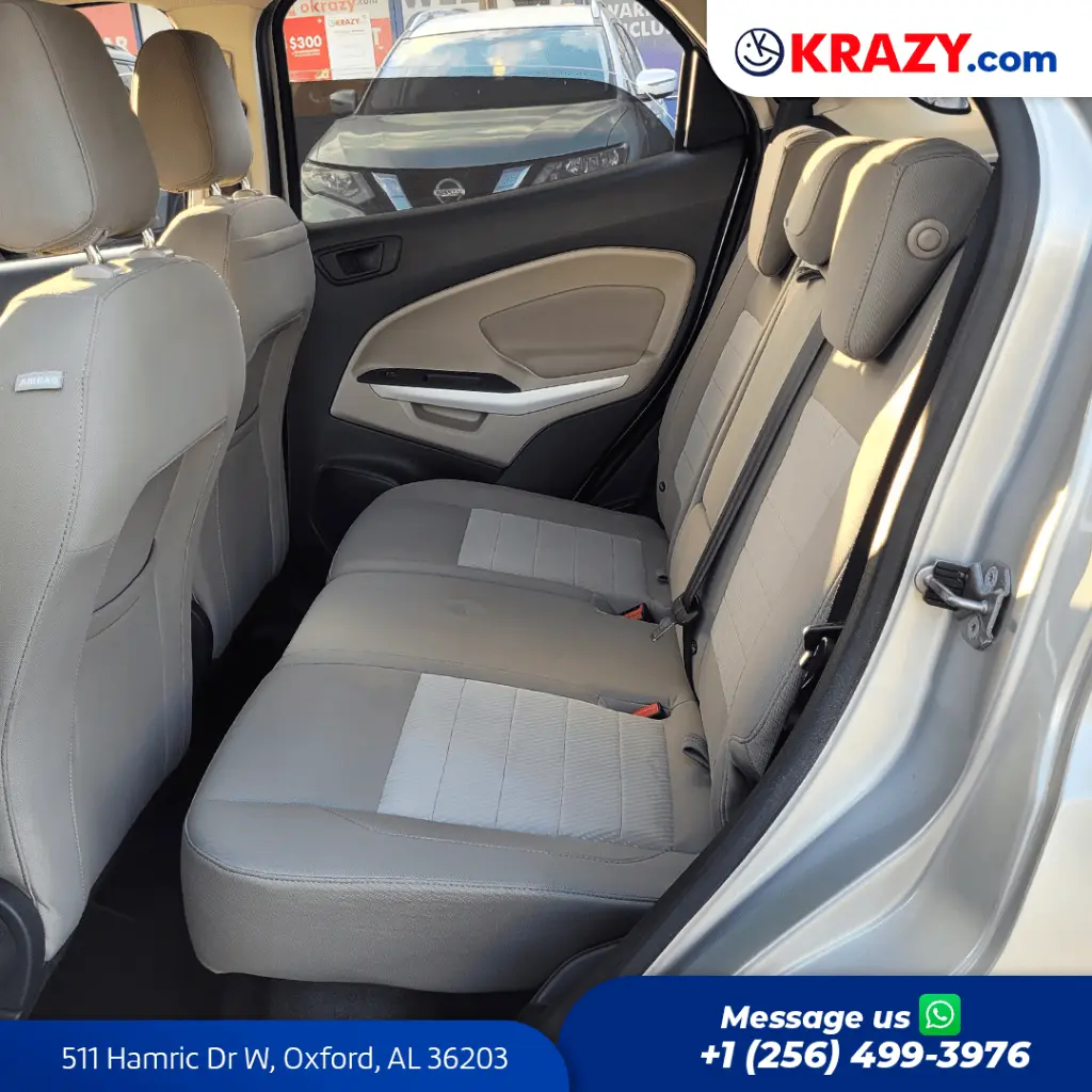 2386_3.3 Rear Seats.webp