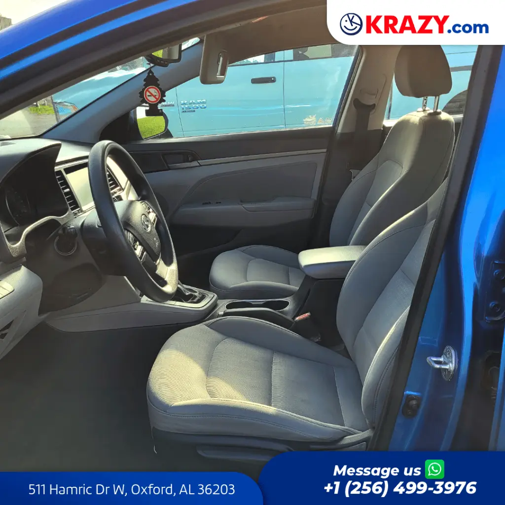 2402_3.2 Front Seats.webp