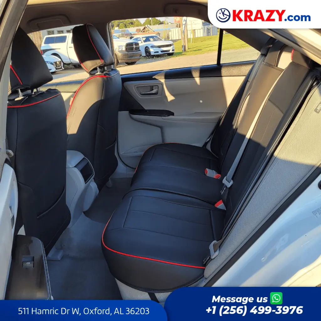 2419_3.3 Rear Seats.webp