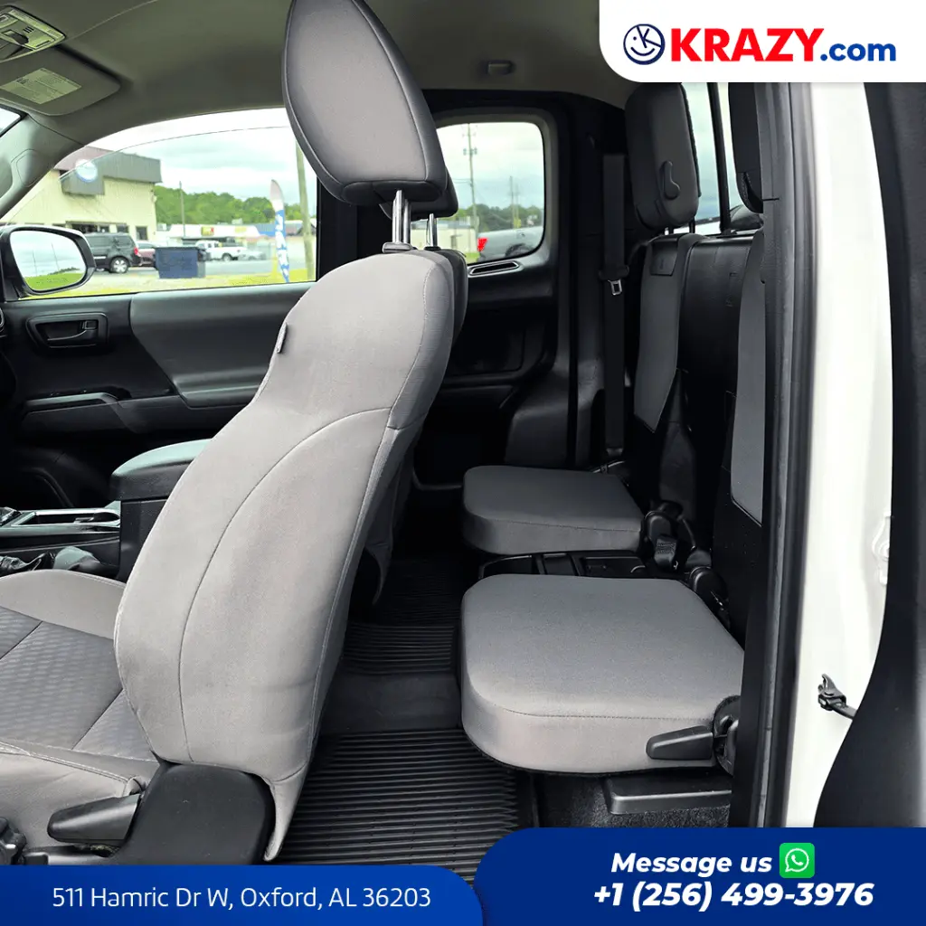 2431_3.3 Rear Seats.webp