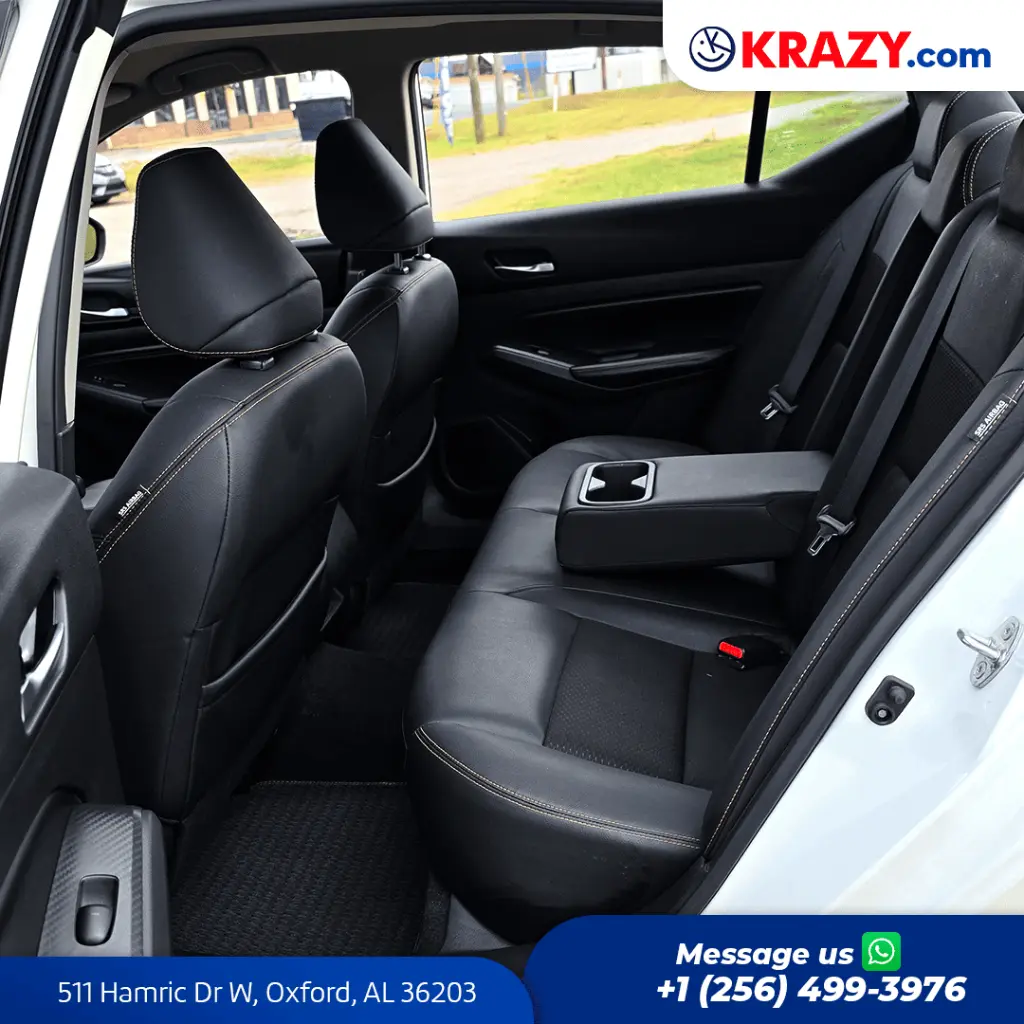 2404_3.3 Rear Seats.webp