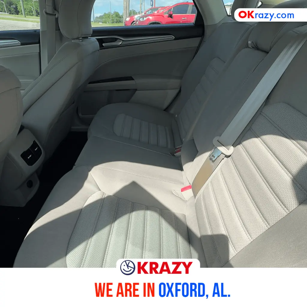 2114_3.3 Rear Seats.webp